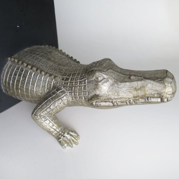 Alligator / Crocodile Bookends - Picture 7 of 9